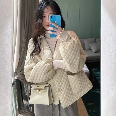 モテコーデ アウター シャンパー 袖あり 長袖 前開き キルティング ボタン かわいい 可愛い きれいめ シンプル カジュアル おしゃれ お洒落 かっこいい レトロ 可愛い 女子 5,875円