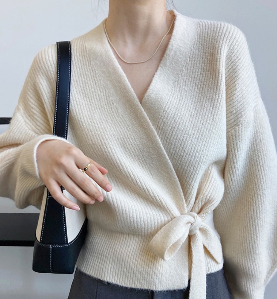 トップス デート レース モテアイテム ニットソー 長袖 ボリューム袖 カシュクール 可愛い きれいめ 上品 おしゃれ かっこいい 可愛い ラブリー キュート ガーリー クール モード系 5,944円