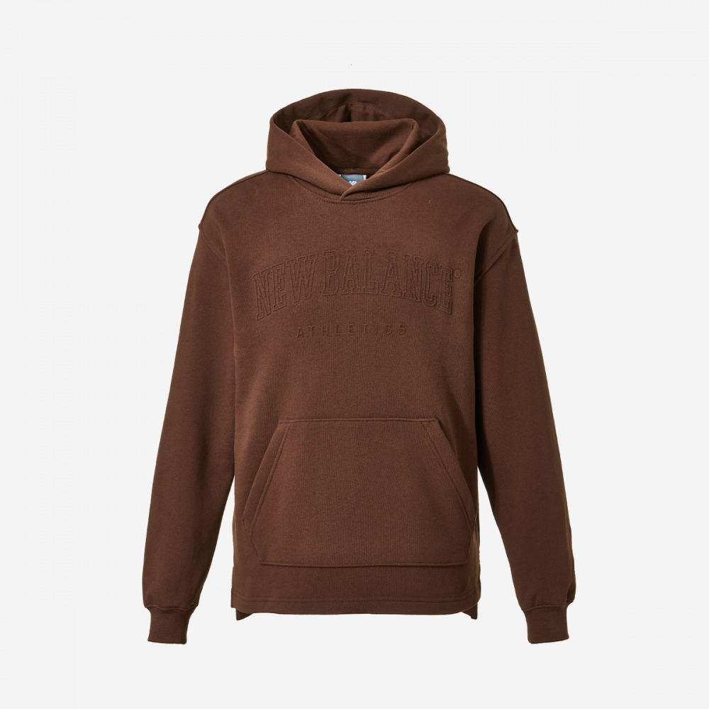 ニューバランス女性用エンボス加工レタリング起毛パーカー (オーバーフィット) NBN0E4S082-(85) ブラウン