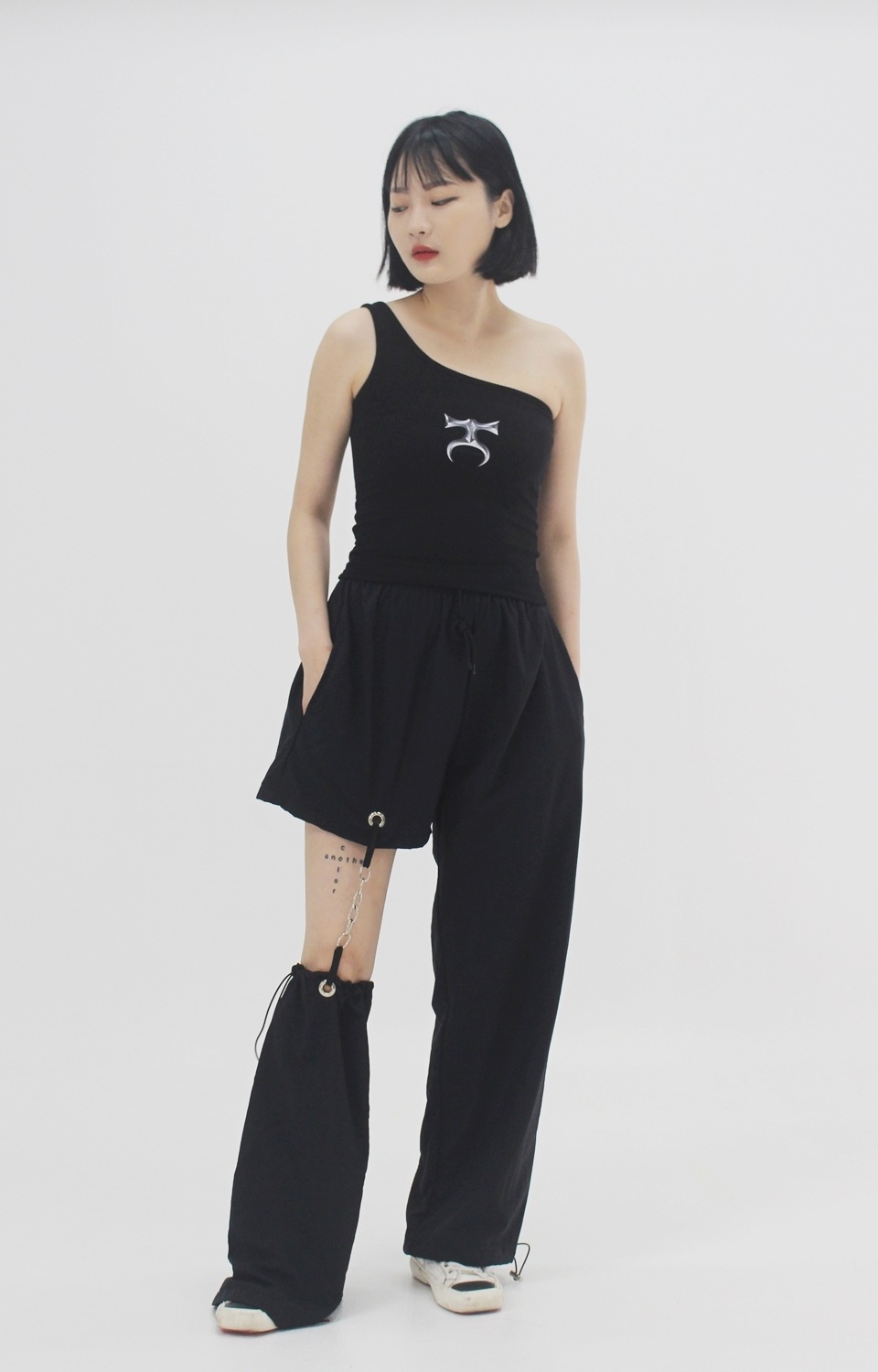チェーンパンツ (BLACK)