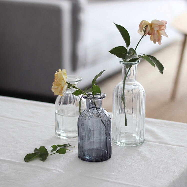 クリエイティブデスクトップ小ガラス花瓶透明花瓶カラー花瓶大底閉花瓶ダイニングテーブル家の装飾 ホーム 生活