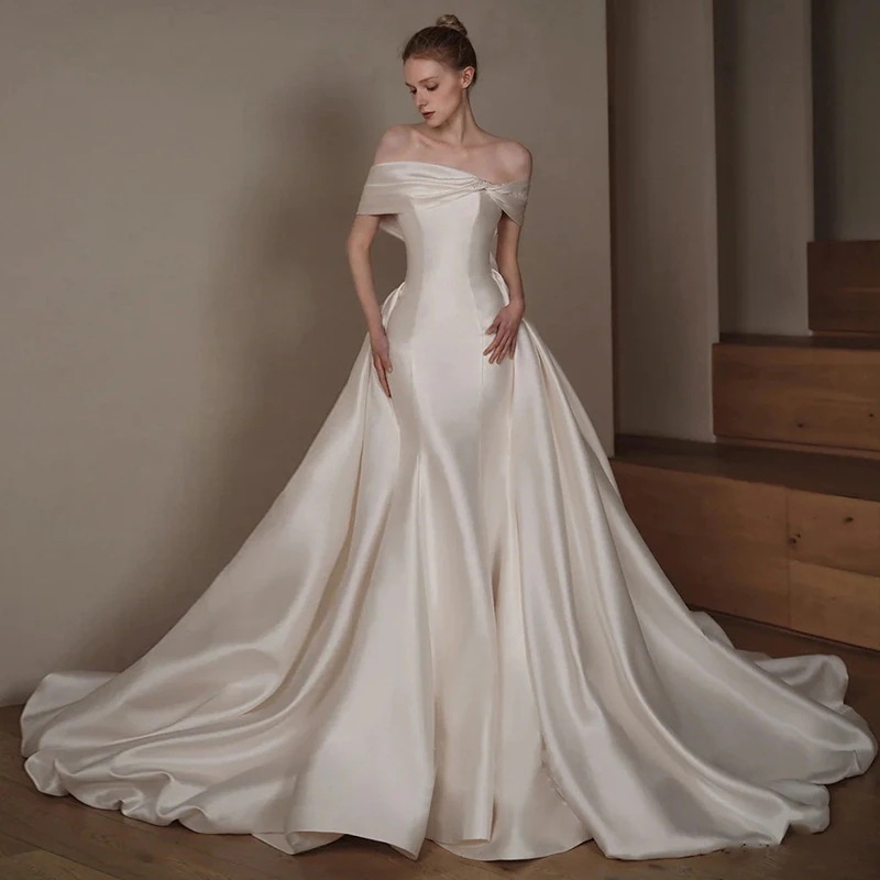 ウェディングドレスロング花嫁ドレスウエディングドレスホワイトげウエディングパーティトレーンタイプ 結婚式 披露宴 演奏会 二次会 人気