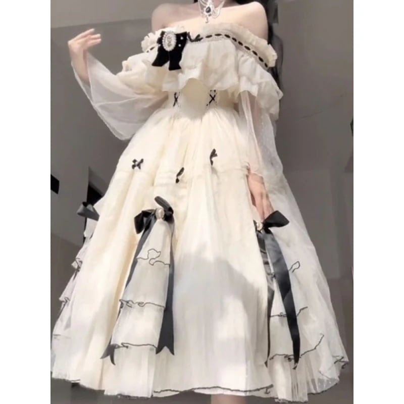 エレガントでスウィートなお嬢様ナチュラルカラーの重工業ロリータドレス女性の見事なロリータドレスコスチューム
