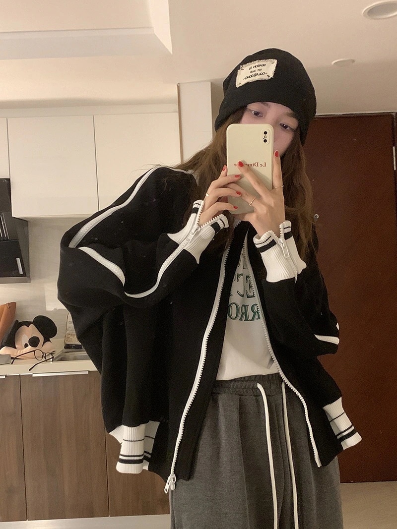 Qoo10限定 春秋の韓国のぶつかり色スタンドカラーのとした継ぎ目の野球服コート 厚手カーディガン韓国 パーカー女性 ジップ韓国 パーカー 裏起毛 秋アウター 韓国 パーカー レディース