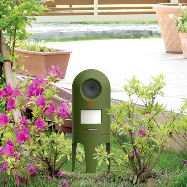 超音波式 猫しっし 約幅8.4×奥行10.8×高さ14.2cm 赤外線センサー 電池式 屋外対応 防滴構造 野良猫 フン尿被害軽減