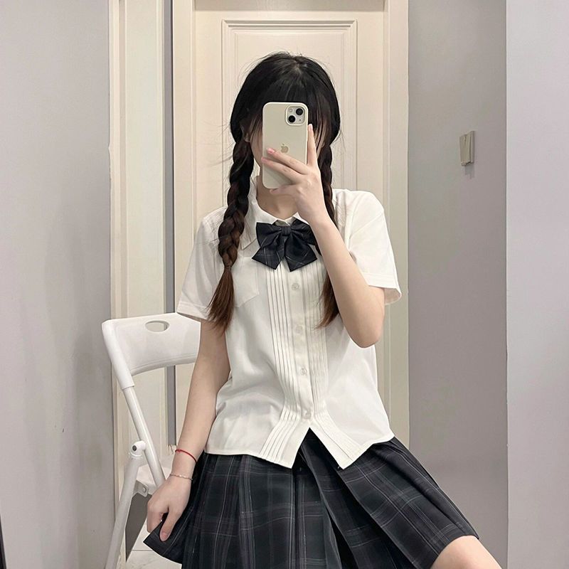 【1つ買うと10つ無料】Jkシャツソリッドカラー夏の短袖プリーツの甘い大学スタイルjkユニフォーム2ピースセット