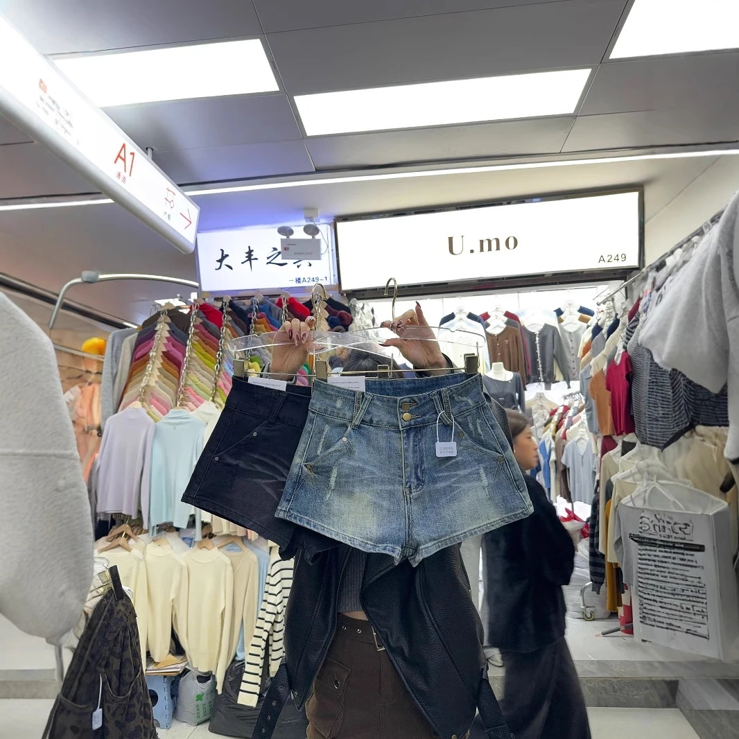 屋台写真2025新しいハイウエストAラインデニムショートパンツ女性用セクシースリミングハイウエストヒップアップホットパンツ3879