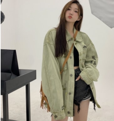 カラーデニムジャケット 袖あり 長袖 アウター ロゴ ジャケット 大きめ ゆったり ラフおしゃれ かっこいい 大人可愛い 大人女子 こなれ感 キュート 爽やか ナチュラル 柄 春 秋 お揃い ペア