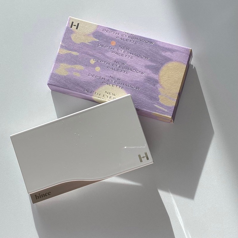 HolidayLimited ニューデプスアイシャドウパレットIN WONDERLAND リップグロウ