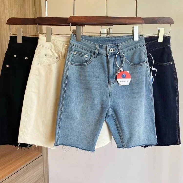 バゲット 5分丈パンツ 2024 夏 薄手 ハイウエスト スリム ストレートレッグ 万能 伸縮性 ナイト ローエッジ デニム ショートパンツ 女性用