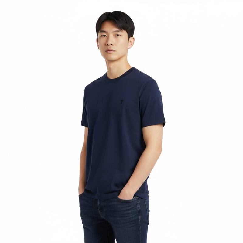 アミ スモールハートロゴ 半袖Tシャツ ネイビー BFUTS003 724 430