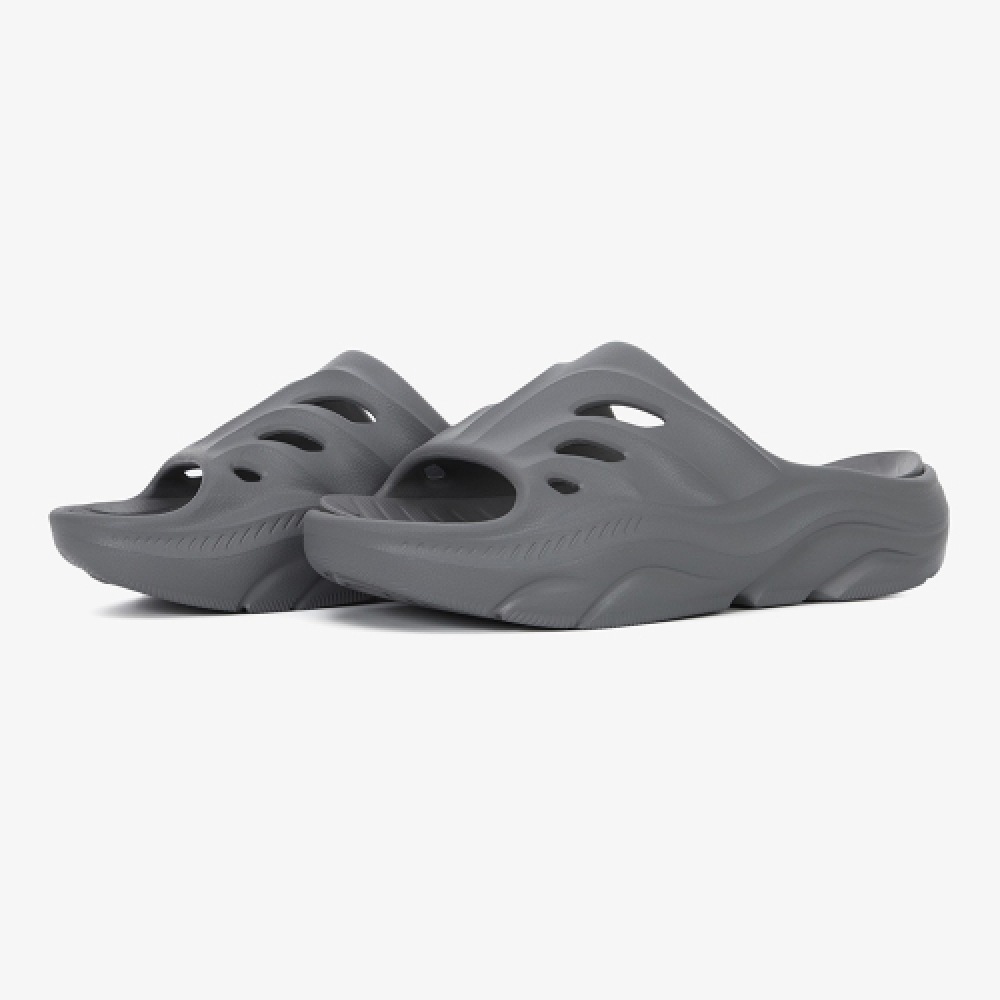 THE NORTH FACE フィオルスライド DARK GRAY NS81R11C