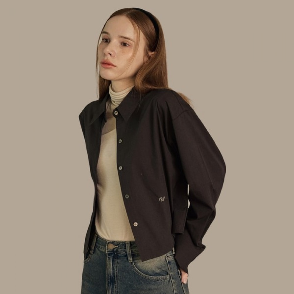 (リアーナニューヨーク) ミニマリストセミクロップシャツ RRGWBL060