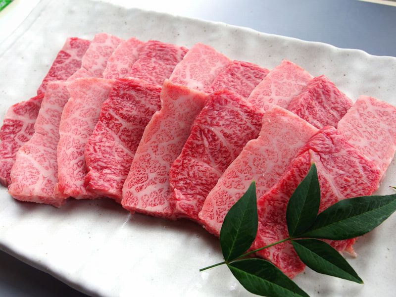 黒毛和牛 メス牛 限定 特上 霜降り カルビ焼肉 1Kg 牛肉 お歳暮 ギフト 御祝い 御礼 肉 A4 A5