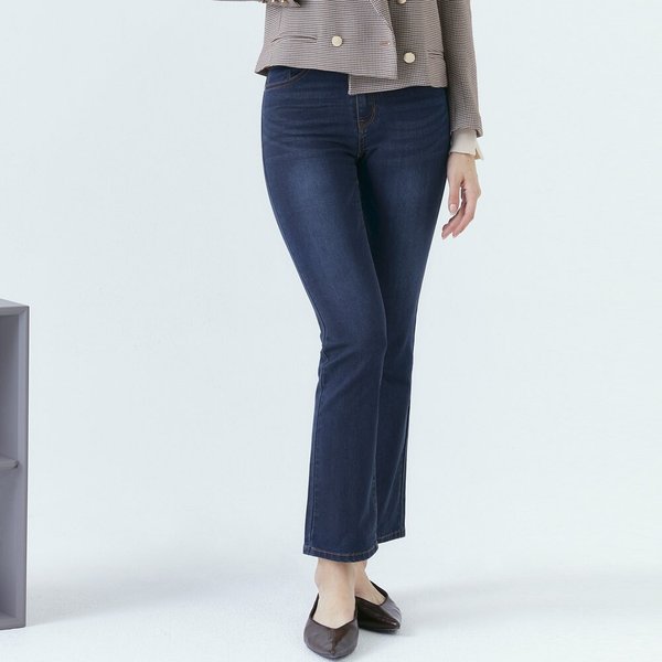 女性セミフレアフィット スパンデニム_ネイビー
