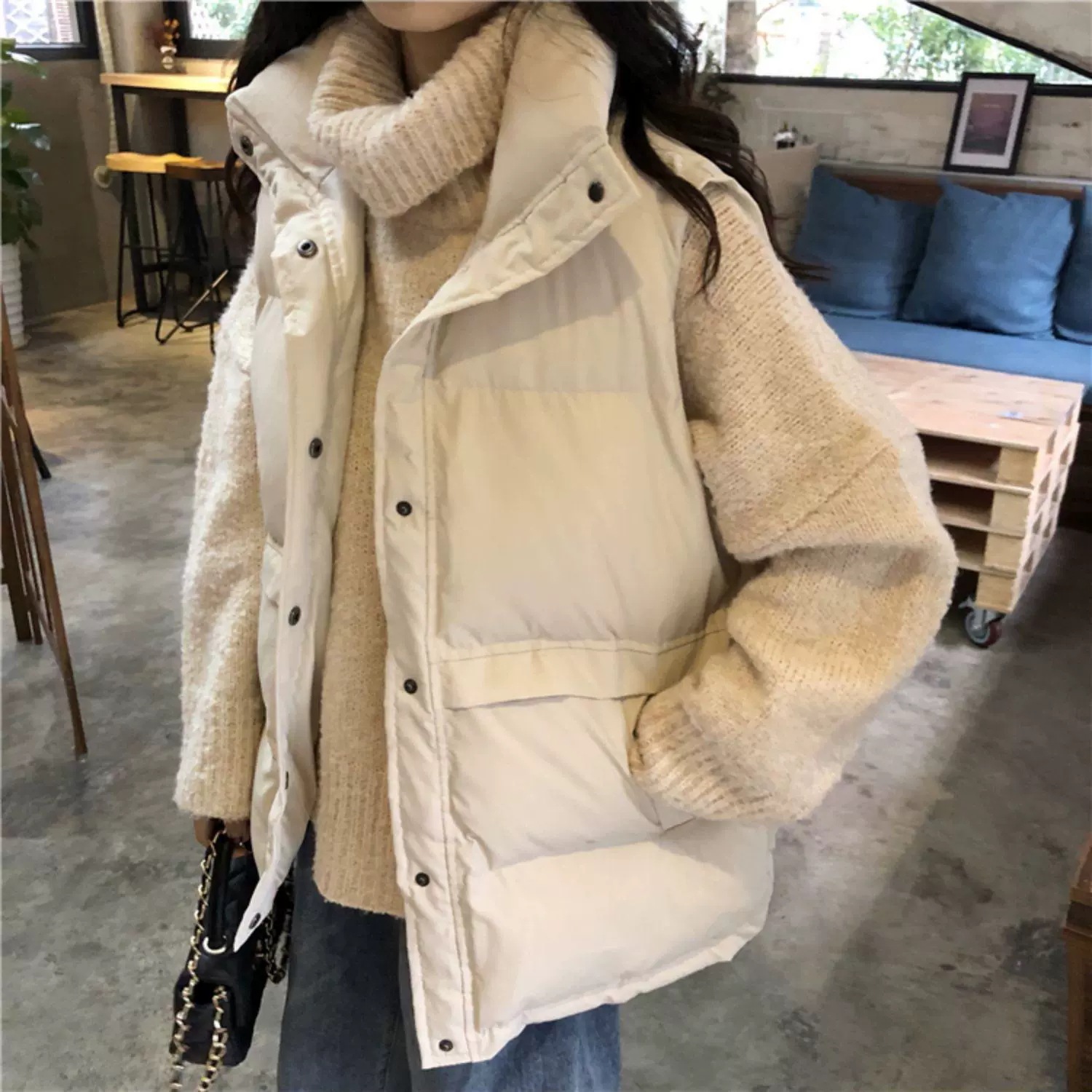 綿入りベスト レディース 秋冬 防寒 ブラック アイボリー 厚手 保暖 きれいめ アウター