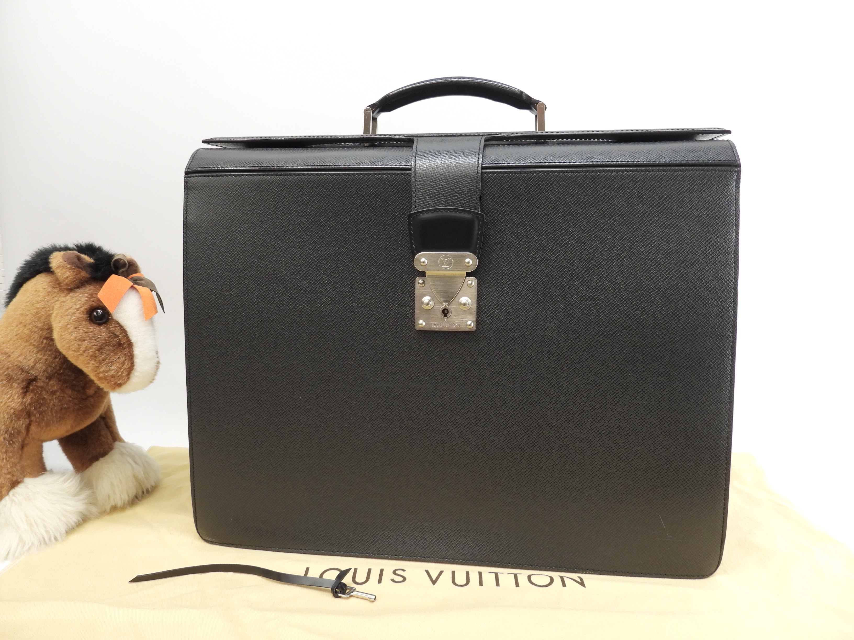 ウラル M30022 タイガ黒 3つまち書類かばん ドクターバッグ 美品@RI0101