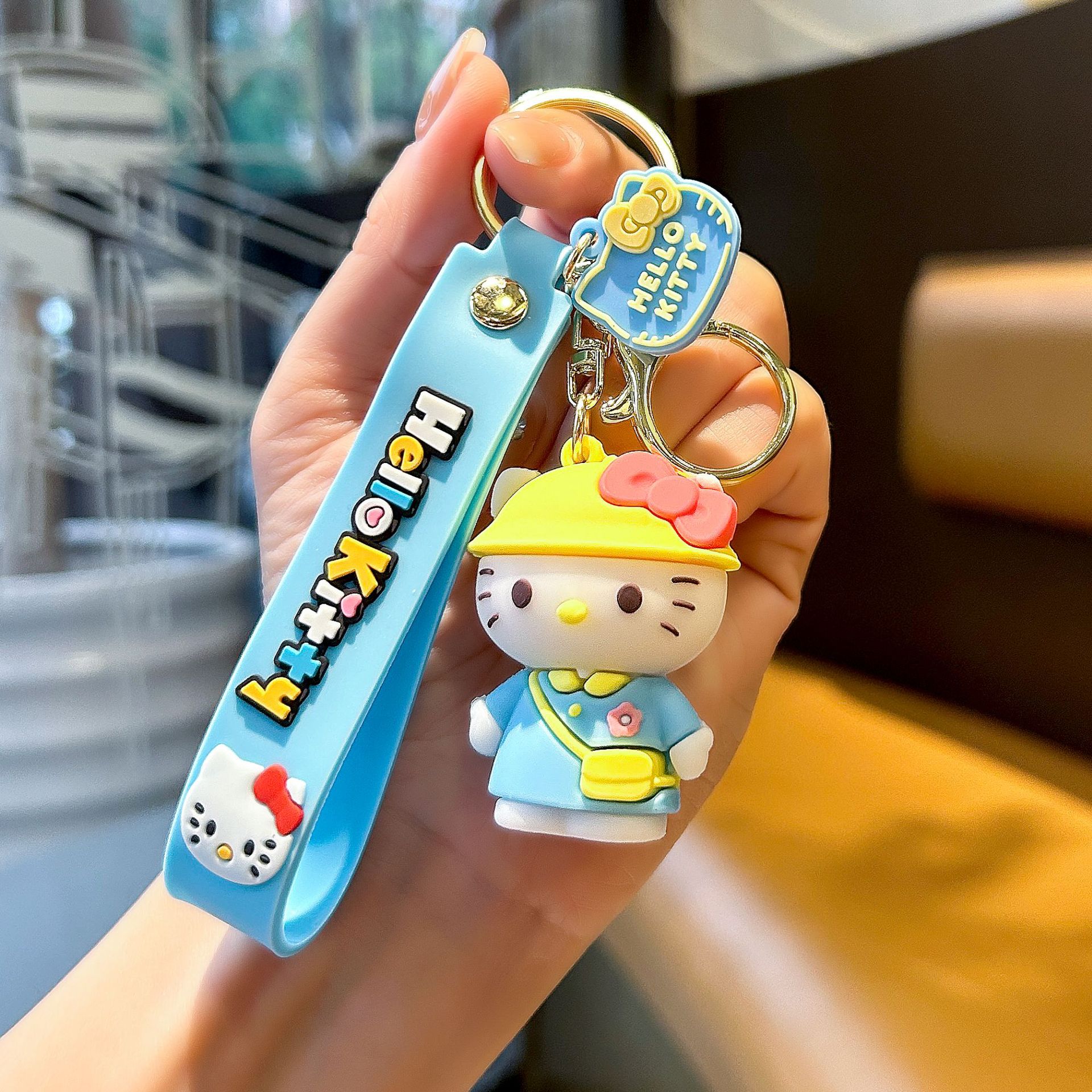 Qoo10] キティちゃんキャラクターキーホルダー8c : バッグ・雑貨