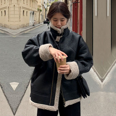 2021年の新しい厚いコートの女性のウールの子羊のコートのオートバイのジャケット