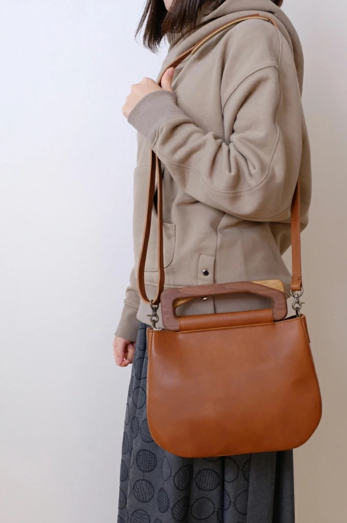 yuruku (ユルク) Metry Bag S (brown)
