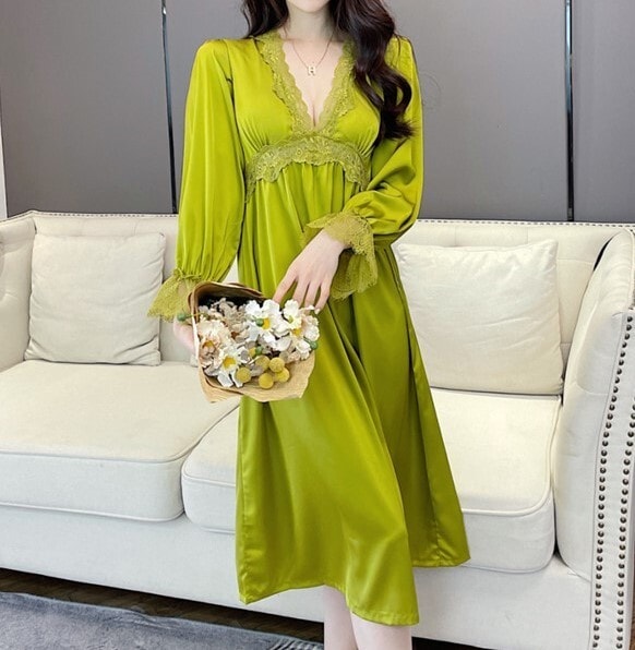 パジャマ 部屋着 寝巻き ナイトウェア ネグリジェ ミモレ ミモレ丈 袖あり 長袖 Vネック 襟なし