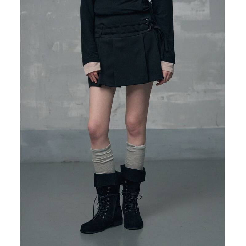 レザリー LEATHERY ダブルストラップ プリーツミニスカート [BLACK] LRSK5102BK 424712