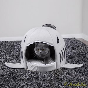 ペットハウス 猫ハウス キャットハウス 猫用 小型犬 折り畳み ペットベッド ベッド 通 オールシーズン サメ ペット用品保温防寒 洗える 寒さ対策