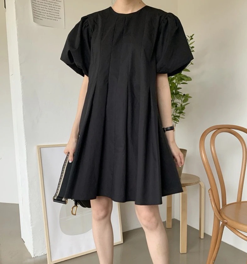 ワンピース ショート ショート丈 袖あり 半袖 パフスリーブ ラウンドネック 襟なし Aライン 薄手 かわいい 大人可愛い きれいめ シンプル カジュアル 大人 おしゃれ お洒落 大人可愛い 大人女子