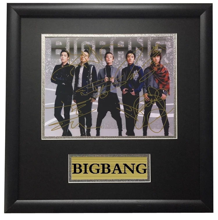 BIGBANG　ビッグバンバンドメンバー５人直筆サイン写真　SA鑑定証書付き　ミュージシャンマニアックファンコレクション逸品