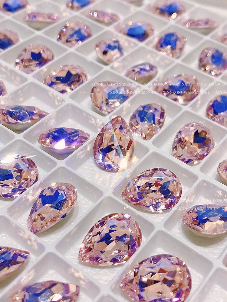 ネットレッドK9ネイルアートピンク点滅ダイヤモンドテクスチャクリスタルポイントボトムドリルウォータードロップ楕円曲がったハートファットスクエアネイルドリルデコレーション曲がったファットスクエアネイルド