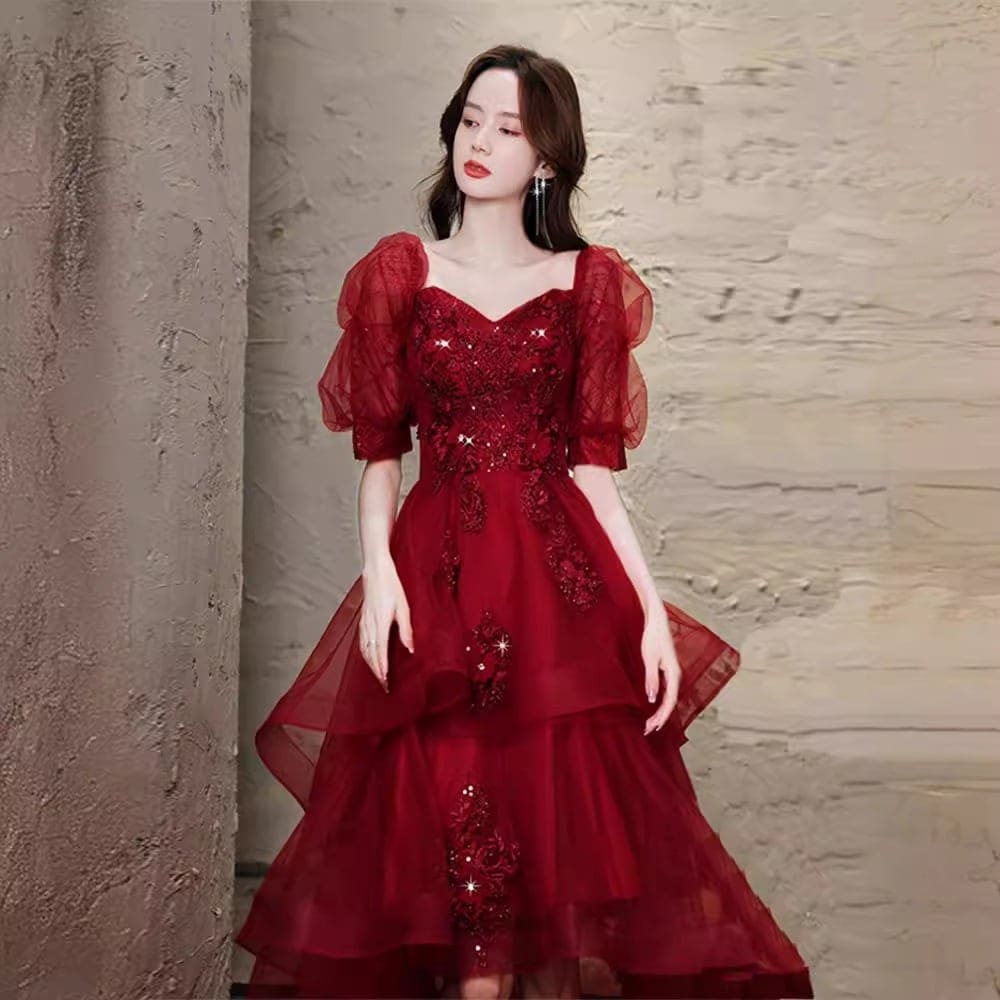 乾杯花嫁2025バーガンディウェディングドレス婚約ドレス結婚式気質妖精ウェディングドレス