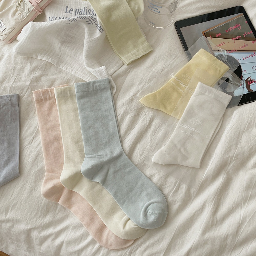 【1点ご購入 で10点プレゼントいたします】靴下女性薄型物干し感桑セミ糸網目通気骨なし中筒靴下夏綿靴下白積み靴下