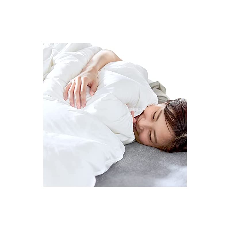 【即納】アイリスオーヤマ 羽毛布団 ホワイトダックダウン90% シングル 立体キルト加工 ピーチスキン 保温性 掛け布団 KKF-WD9008-SL アイボリー