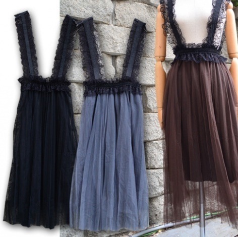 K115.肩紐レースシフォンスカート（ブラック）