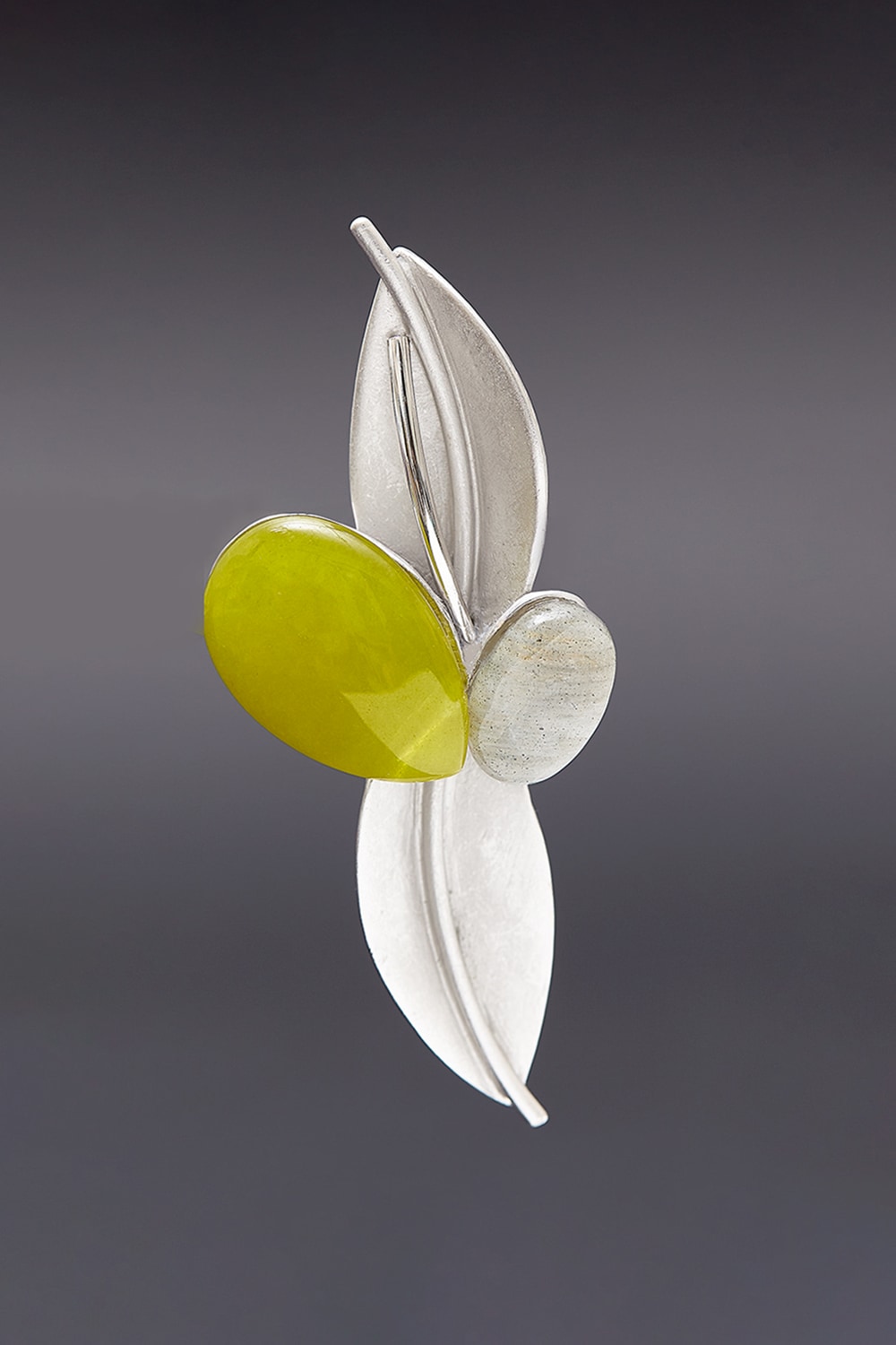 [HAZINA] Chic Leaf Brooch - Green