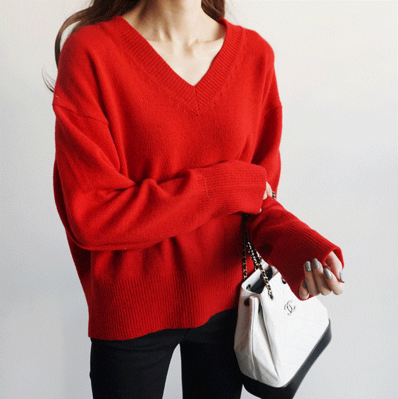 [by yam] Vネックラインニット