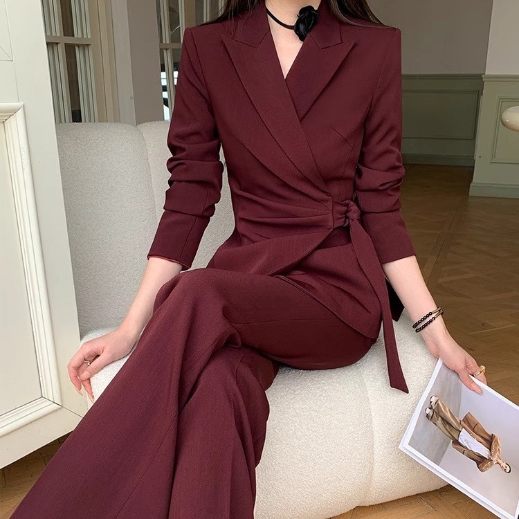 レディース ジャケット パンツ スーツ セットアップ パンツスーツ テーラードジャケット ツーピーストップス フレアパンツ フルレングス 長袖 カシュクール フレア スリム 細身 フォーマル スマート