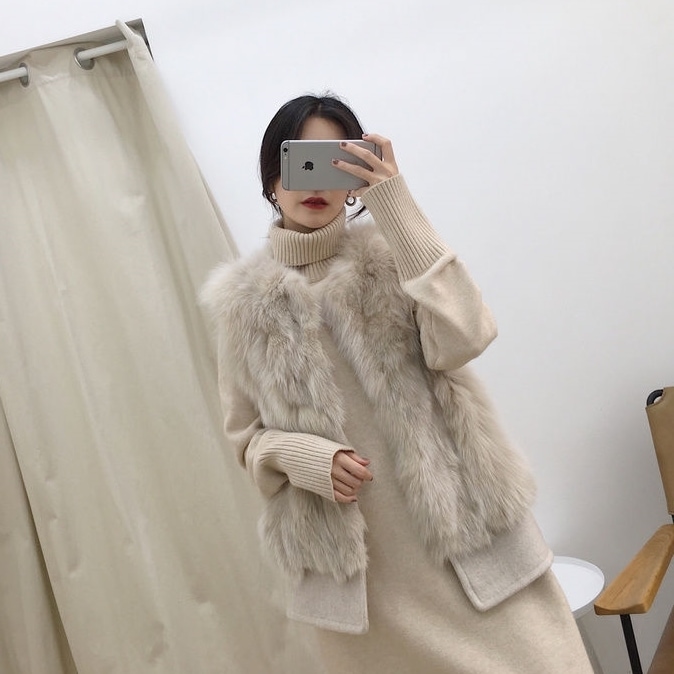 ベスト フェイクファー アウター クルーネック オーバーサイズ ノースリーブ 大人可愛い お洒落 こなれ感 普段使い