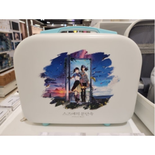 すずめの戸締まりレディバック 6,054円