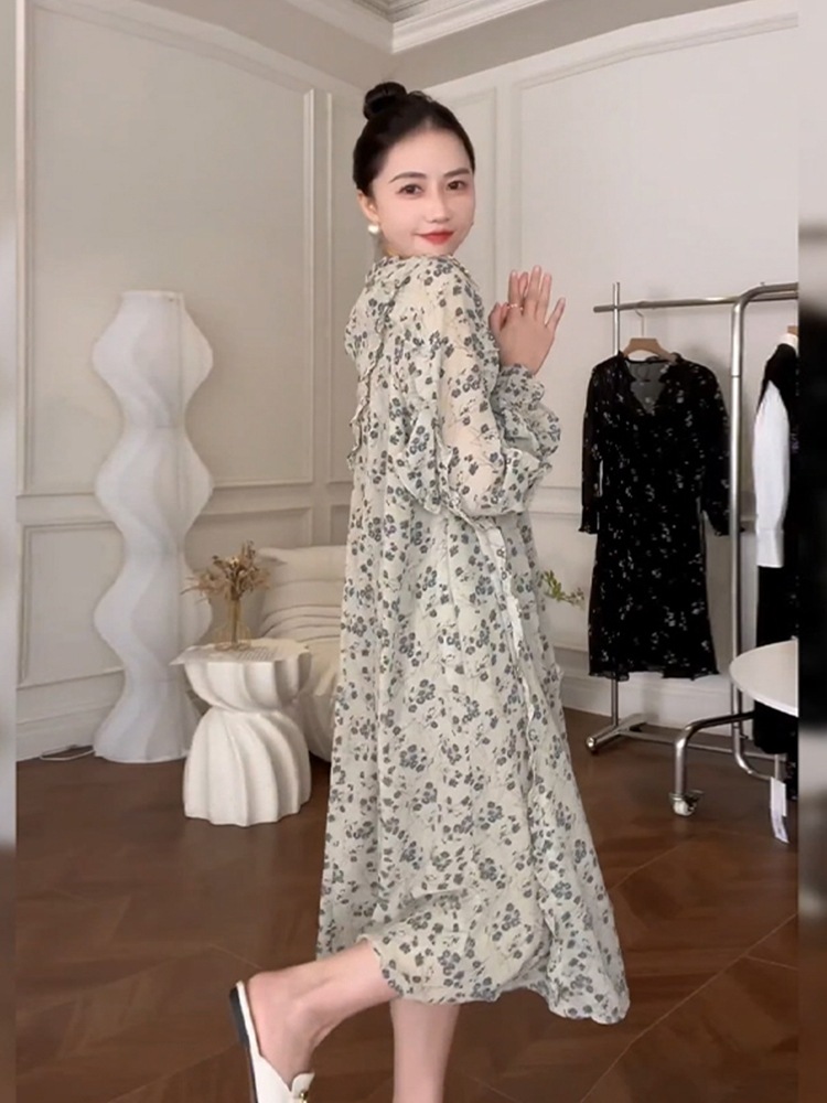 秋の女性のロングドレス2023新しいインナーフレンチドレープ花柄シフォンドレスのサブ 4,761円