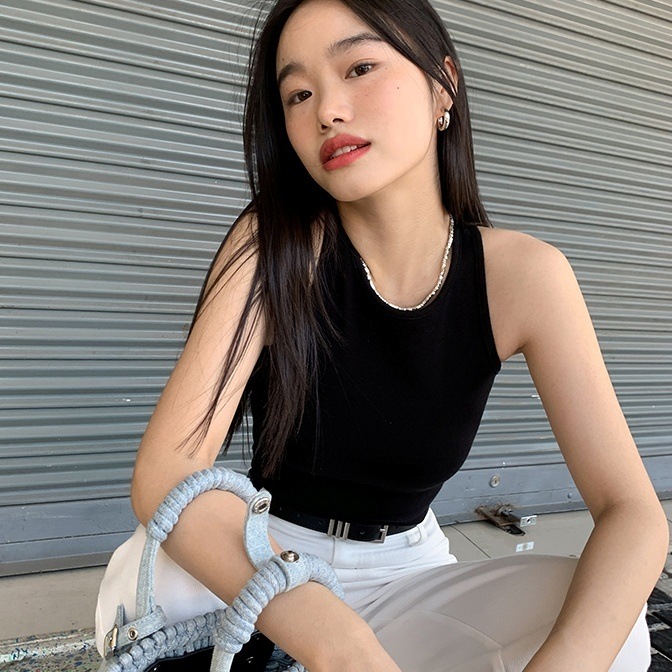 トップス タンクトップ プルオーバー ミディアム丈 インナー タイト カットアウトデザイン かわいい 大人可愛い きれいめ シンプル 上品 おしゃれ かっこいい カジュアル レトロ ラフ こなれ感