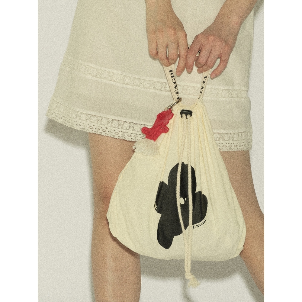 ヴェンディノエルバッグアイボリー