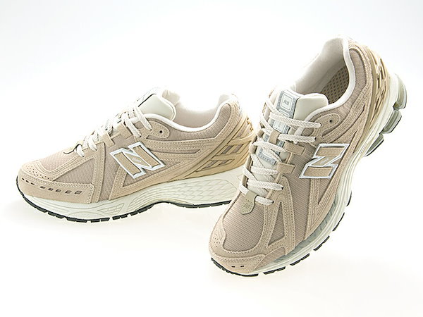 Qoo10] new balance M1906RW BEIGE/WHITE