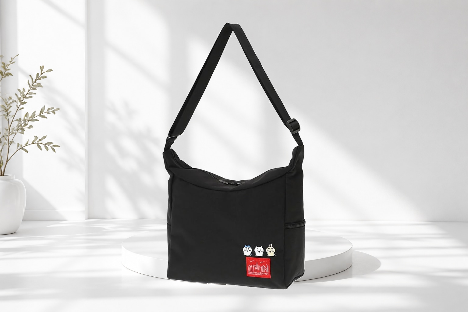 マンハッタンポーテージ ちいかわ ショルダーバッグ MP6041CKW26 Black
