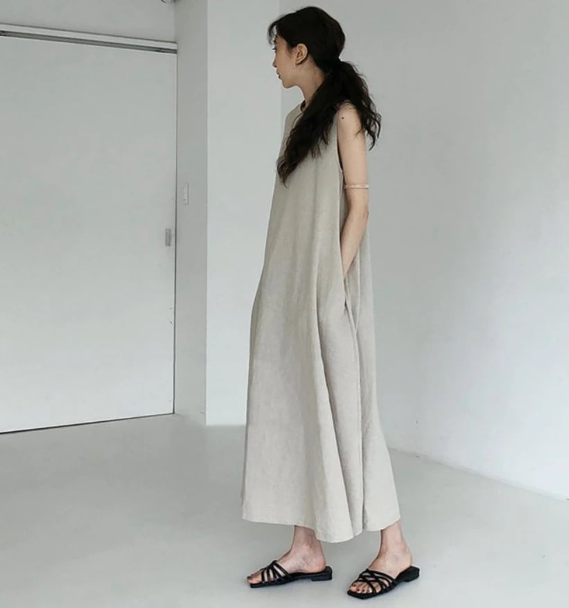 ワンピース ロング ロング丈 袖なし ノースリーブ ラウンドネック 襟なし Aライン 薄手 かわいい 大人可愛い きれいめ シンプル カジュアル 大人 上品 おしゃれ お洒落 大人可愛い 大人女子