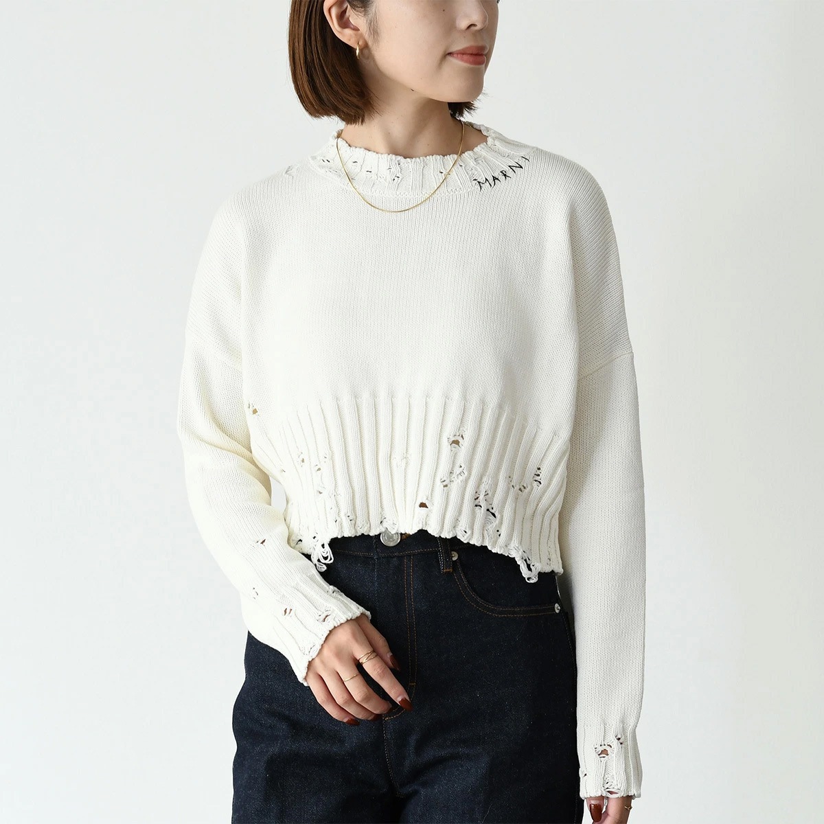 ニット セーター GCMD0276A1 UFC652 クロップドセーター レディース ホワイト 秋冬 長袖 ダメージ カジュアル 人気 おすすめ