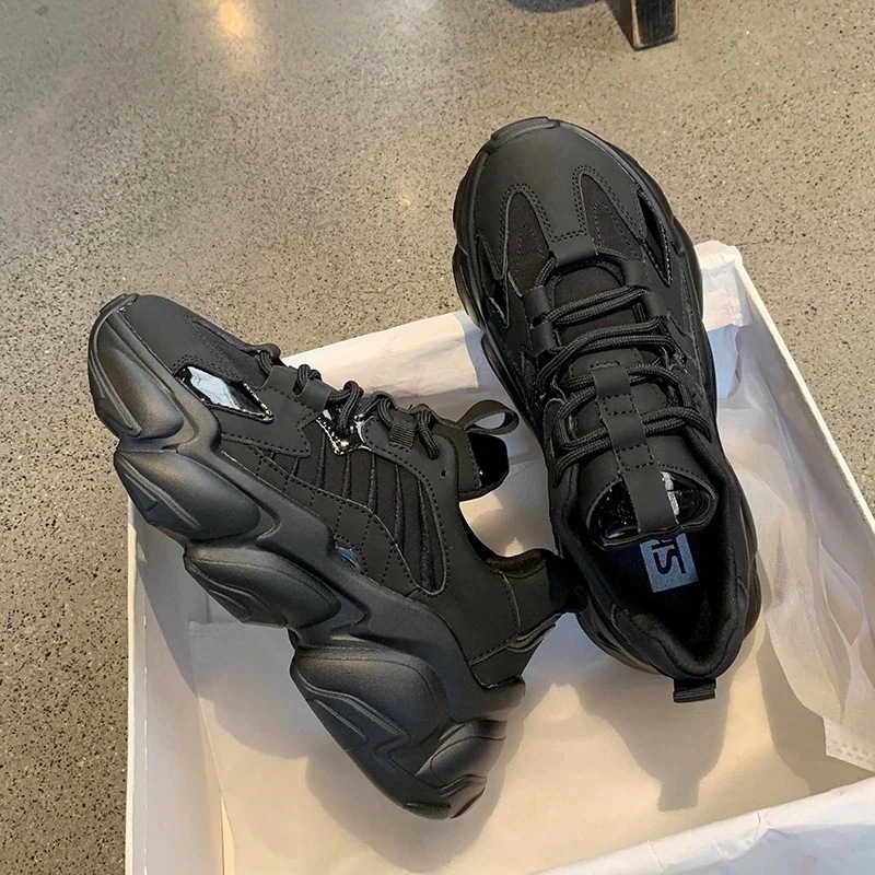 オールドダディシューズ女性インサートタイド24ハプニング学生ショー足小さな厚底黒スポーツシューズ