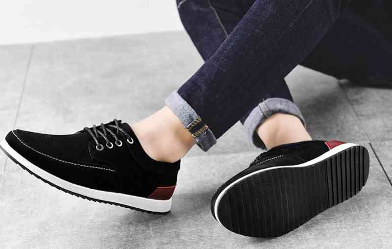 スニーカー メンズ ブランド ランキング 赤 春 マジック ローカット 夏 ハイカット 軽量 結ばない 幅広 疲れない ブランド 冬 靴 防水 厚底 ブラック 白 4E ホワイト 高い かかとなし ラ