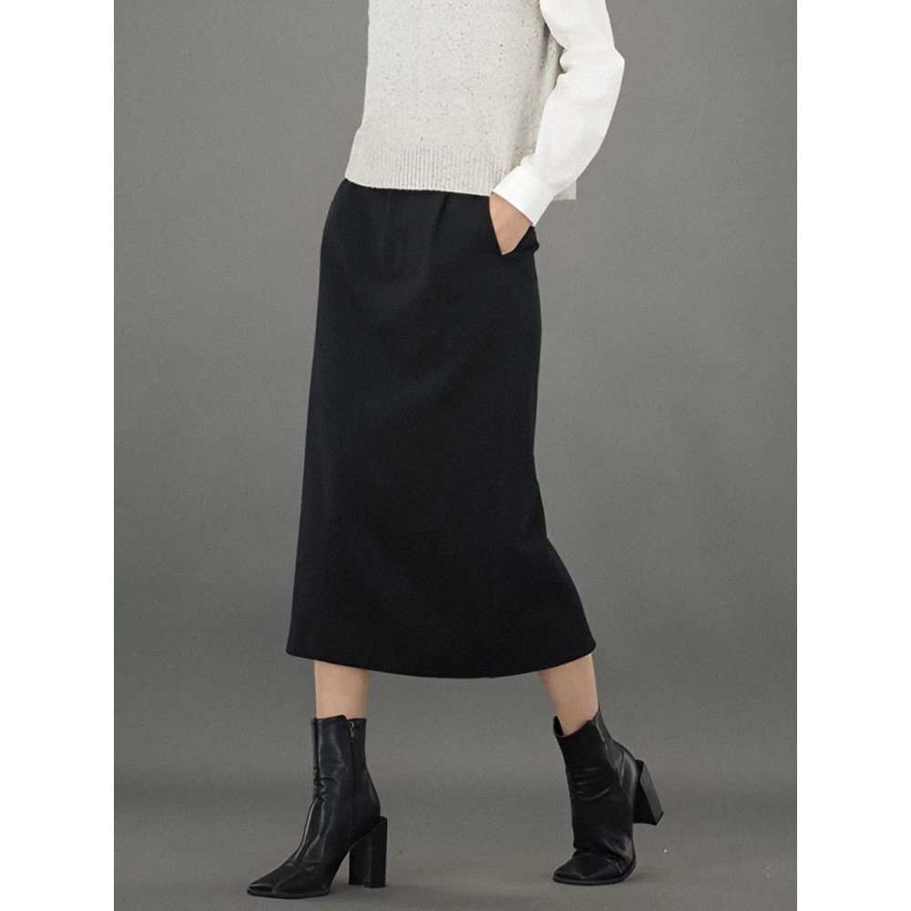 ACUD コンフォートオールデイミディスカートブラック