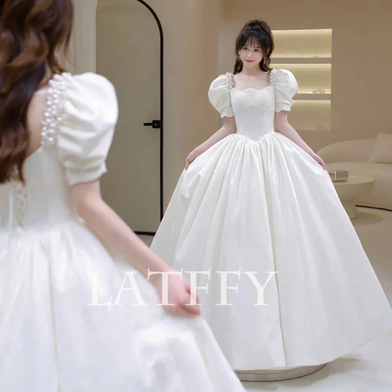 ウェディングドレス白 weddingdress ウェディング 前撮り 二次会 スクエアネック パーティードレス ドレス パフスリーブ エンパイア 花嫁ロングドレス ブライダル パール 結婚式お呼ば